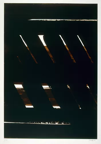 Hommage à Jean Moulin, 1999 Sérigraphie originale en deux couleurs et sept passages sur papier BFK de Rives, 104,5 x 74,8 cm Collection MAC VAL - Musée d'art contemporain du Val-de-Marne © Adagp, Paris 2022 Photo © Jacques Faujour